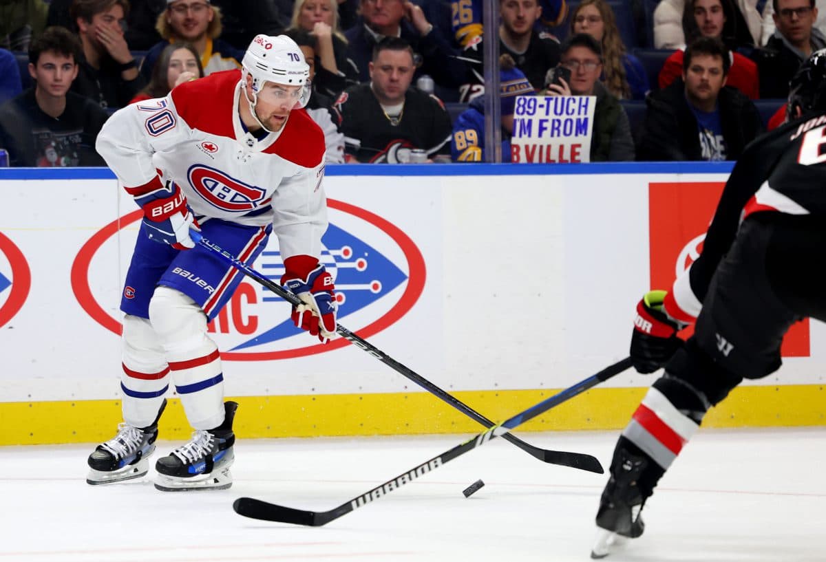 Montreal Canadiens’ Tanner Pearson exits game against Buffalo with upper-body injury