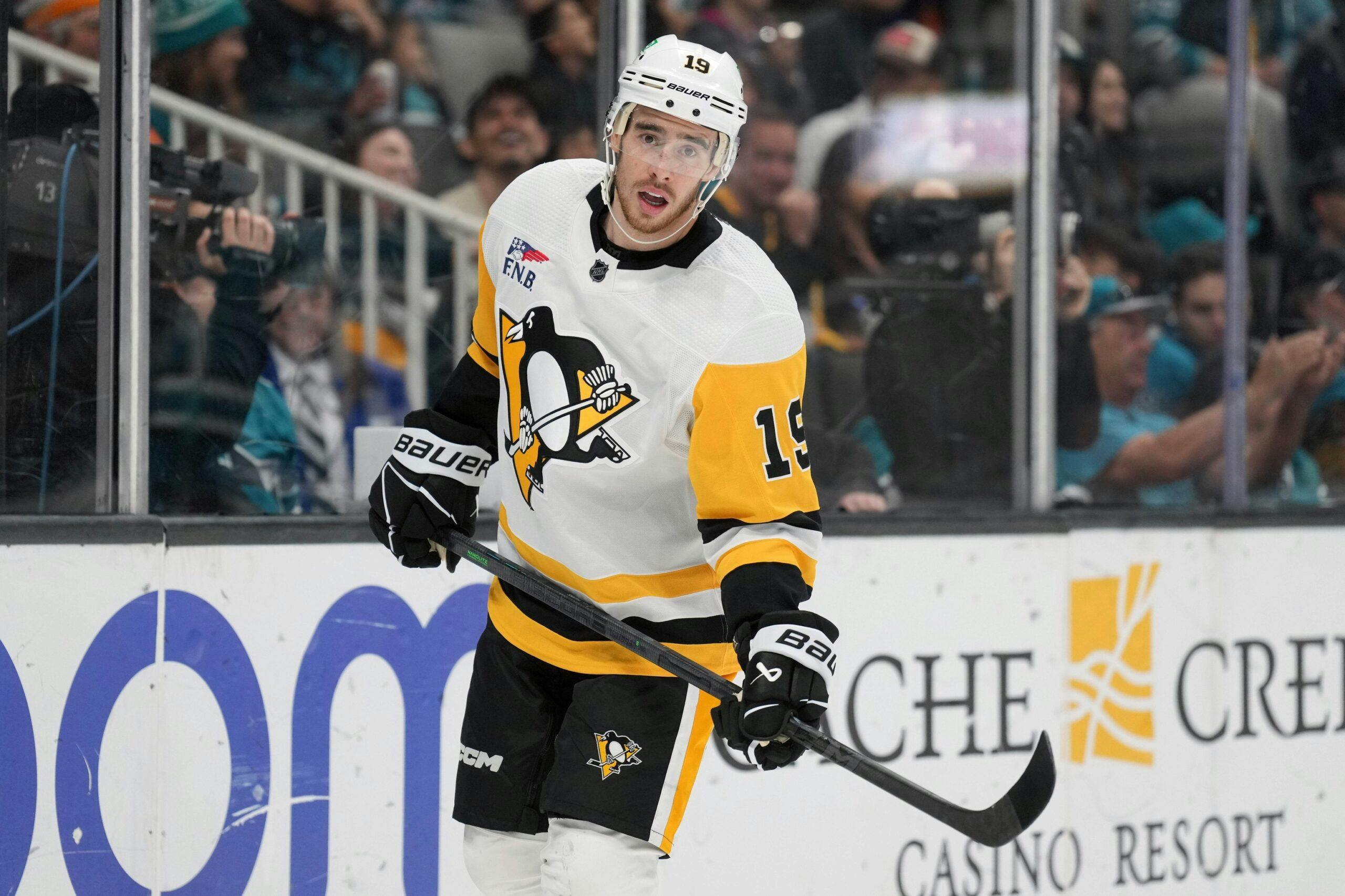 Pittsburgh Penguins’ Reilly Smith will not return to game vs. Canucks