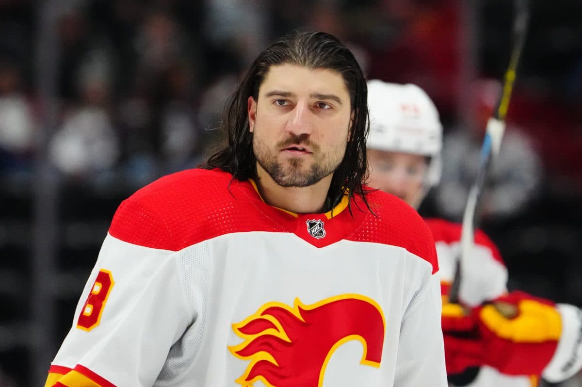 Seven trade destinations to watch for Calgary Flames defenseman Chris Tanev