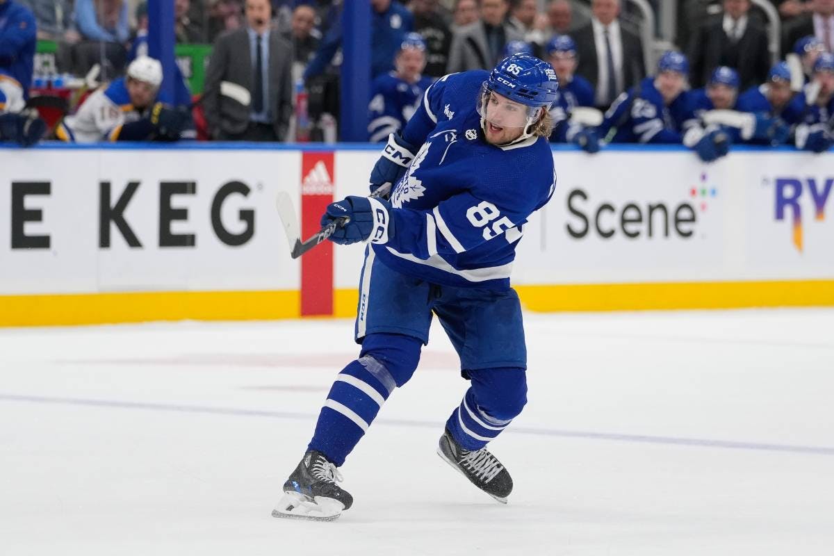 Toronto Maple Leafs defenseman William Lagesson leaves game with upper-body injury