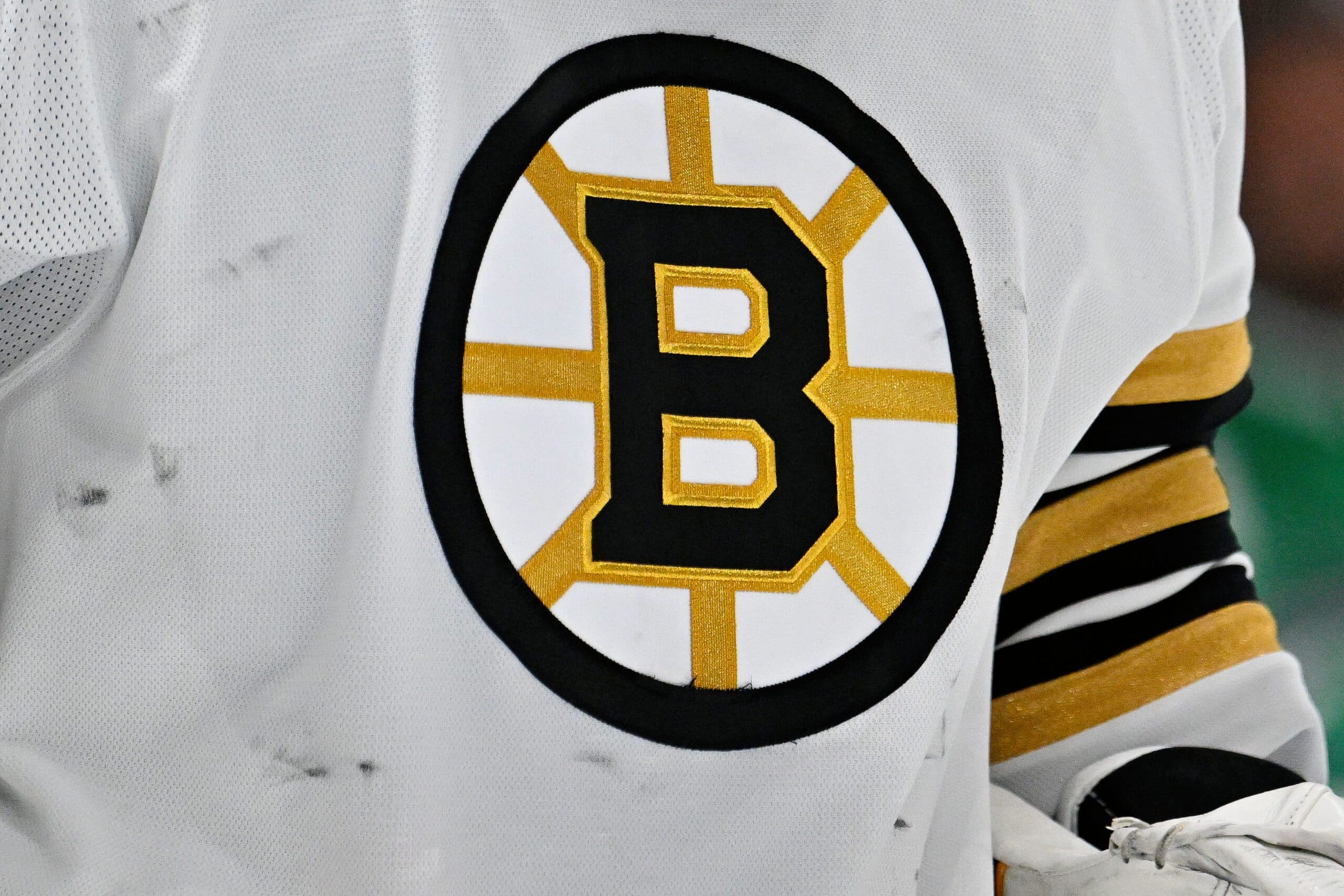 Boston Bruins sign Riley Duran to two-year, entry-level contract