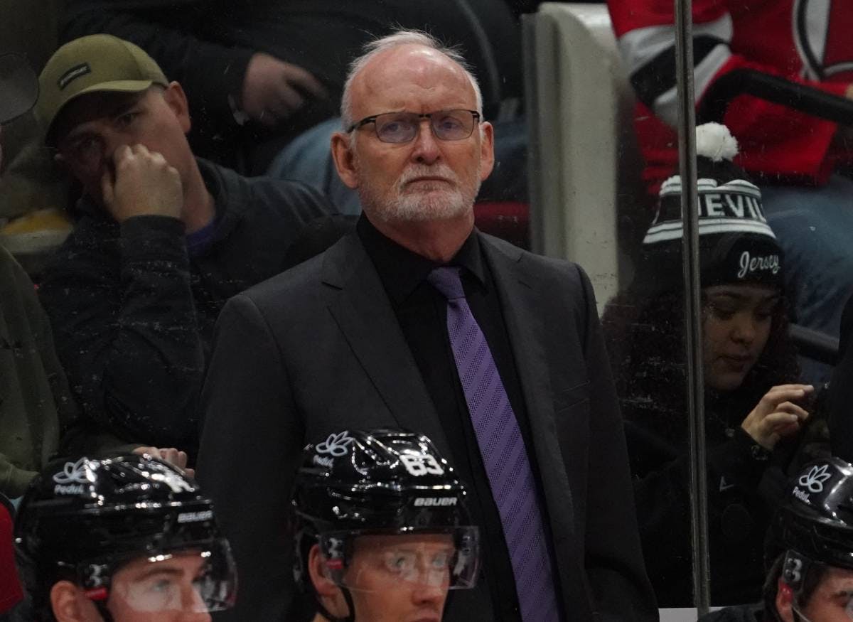 New Jersey Devils fire head coach Lindy Ruff; Travis Green named interim coach