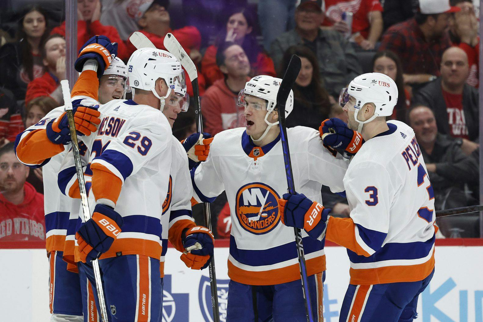 New York Islanders’ late-season dominance makes them scary ahead of playoffs