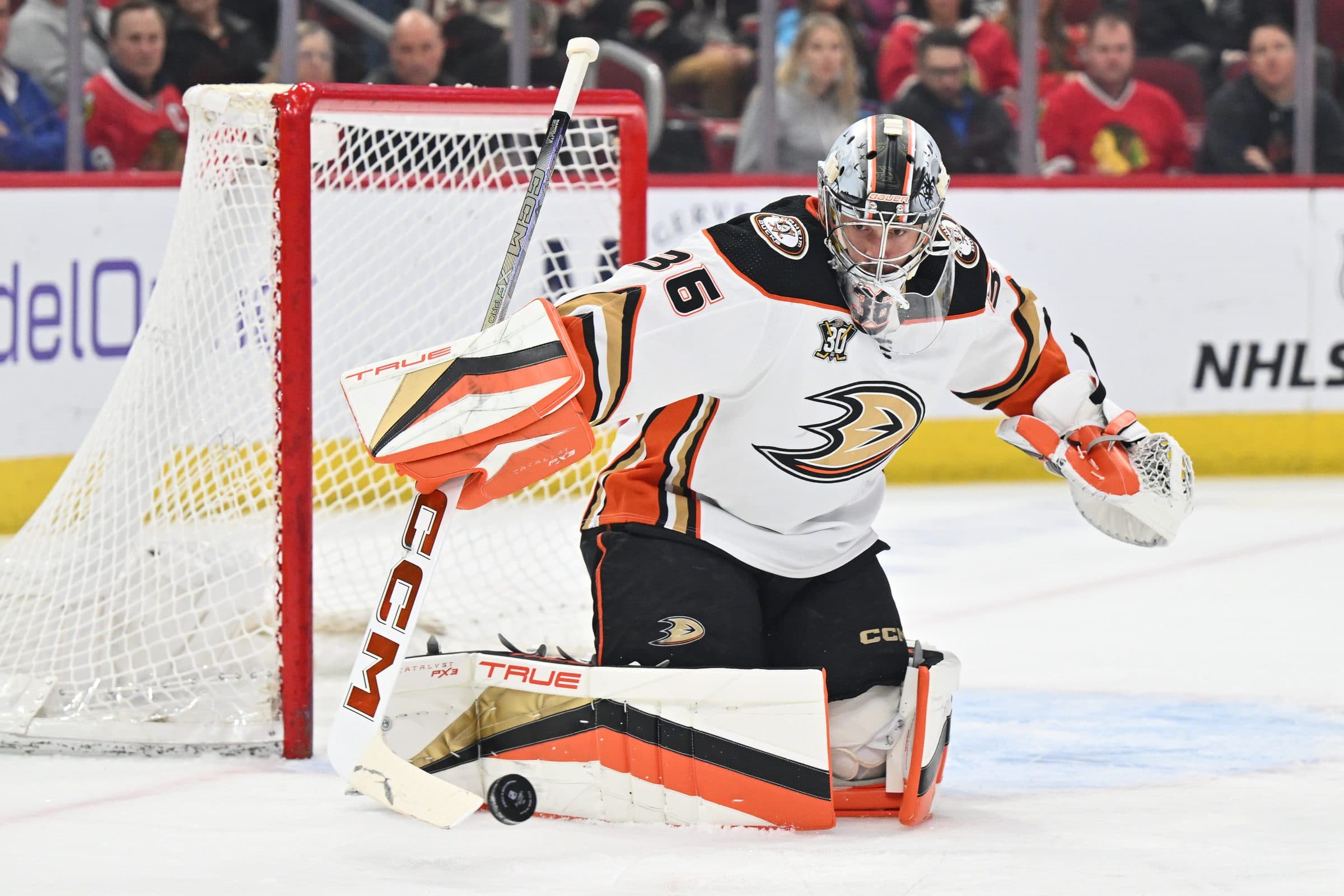 Anaheim Ducks’ John Gibson ejected from game vs. Blackhawks