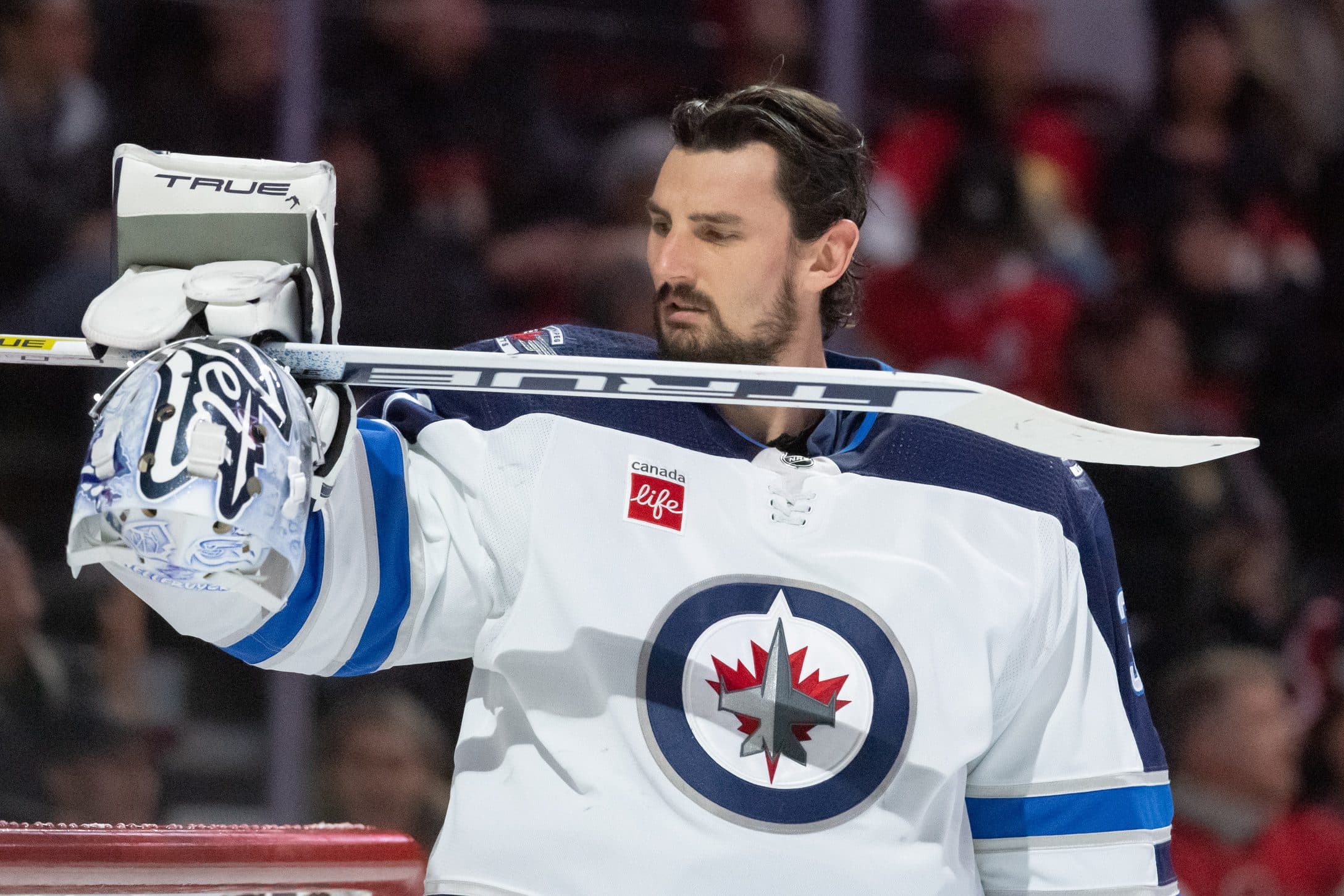 Winnipeg Jets’ Connor Hellebucyk wins William M. Jennings Trophy