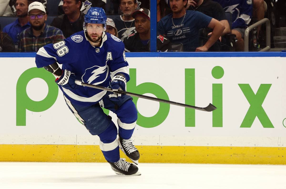 Lightning’s Nikita Kucherov wins Art Ross Trophy