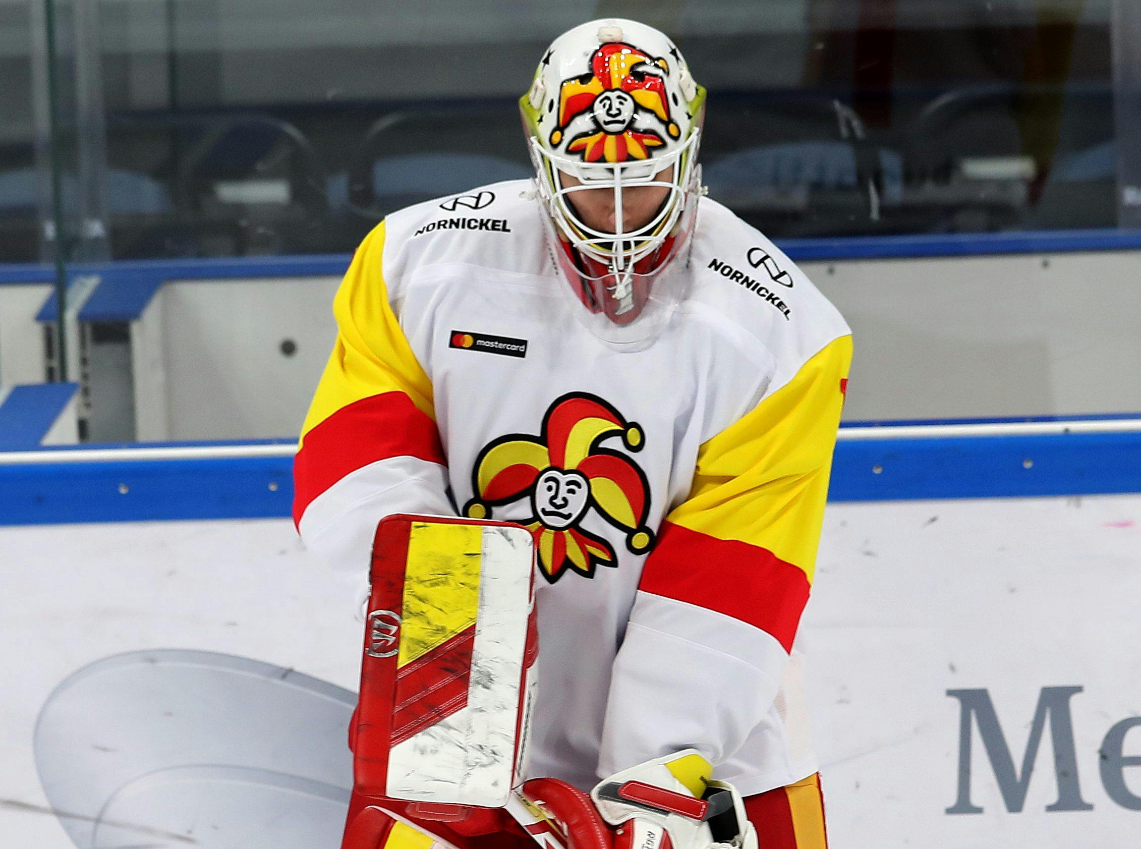Calgary Flames sign goaltender Waltteri Ignatjew to one-year, two-way contract
