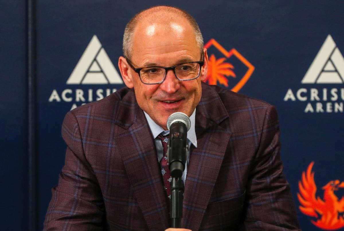 Is Dan Bylsma the right coach for the Seattle Kraken?