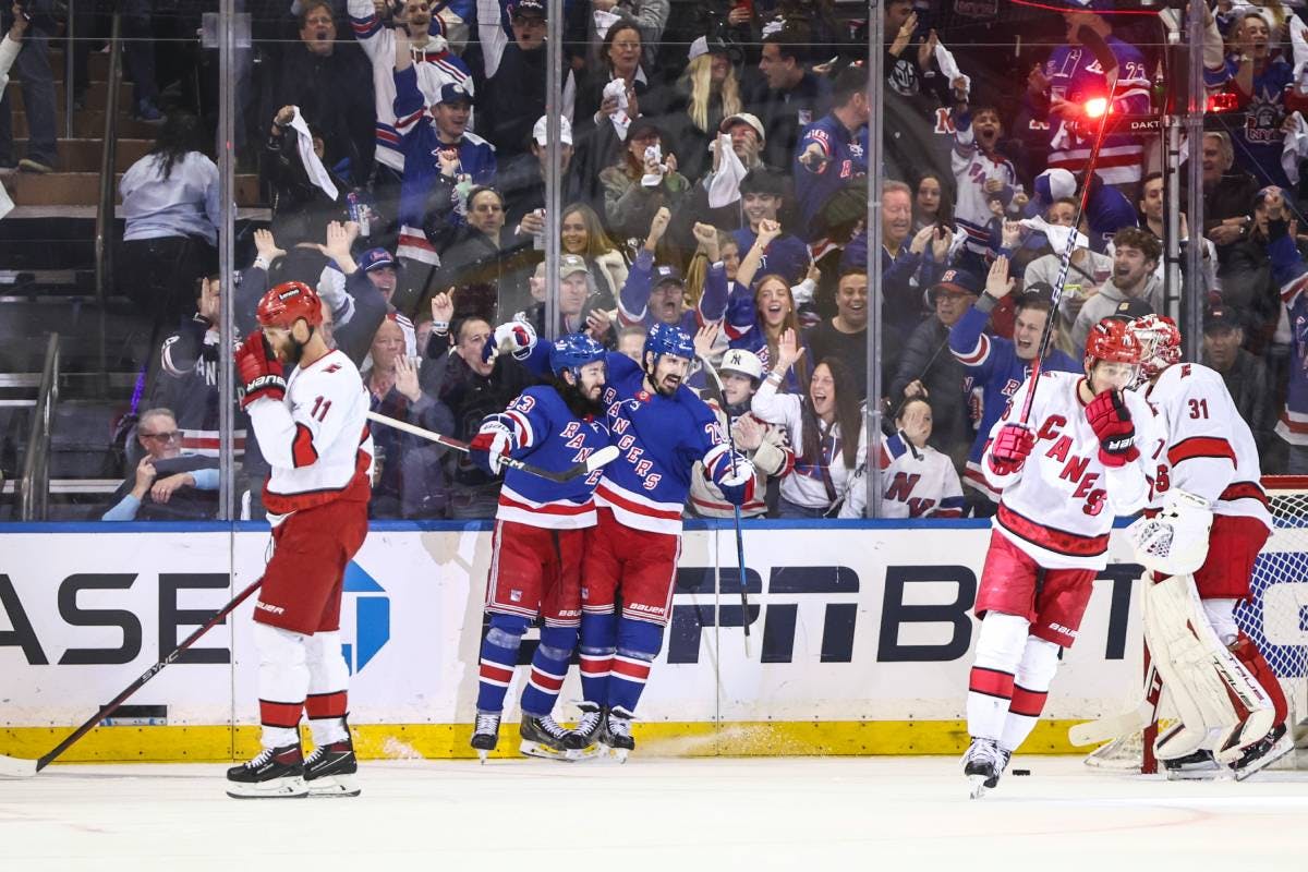 Rangers take advantage of special teams in Game 1