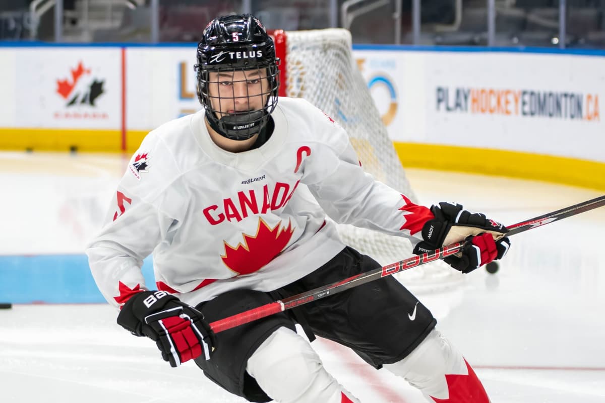 Top 2025 NHL Draft prospect Matthew Schaefer to miss remainder of 2025 World Juniors