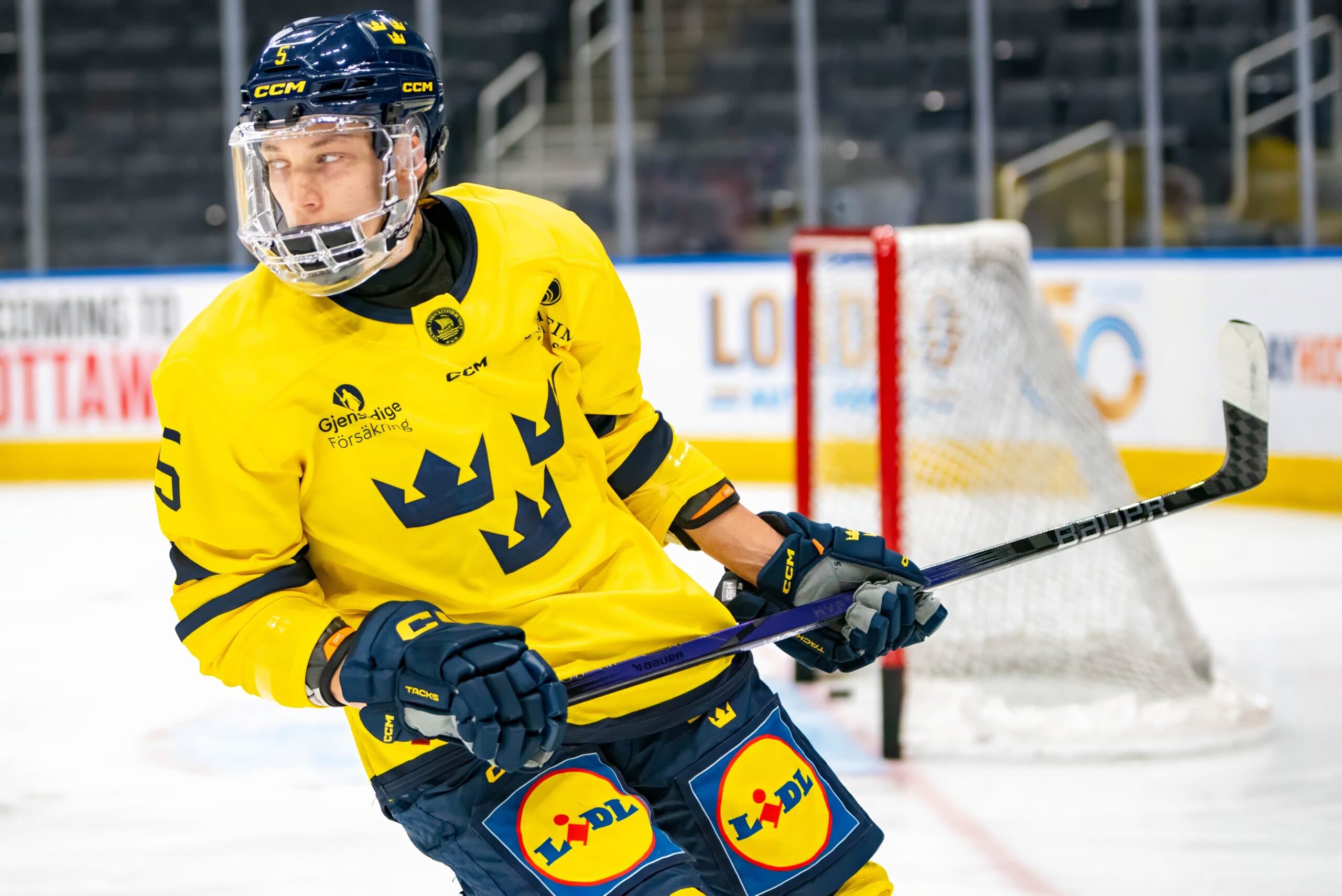 2025 NHL Draft’s Sascha Boumedienne breaks record for most points by a defenseman at a U-18 World Championship tournament