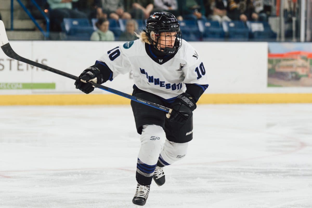 Minnesota Frost forward Sydney Brodt