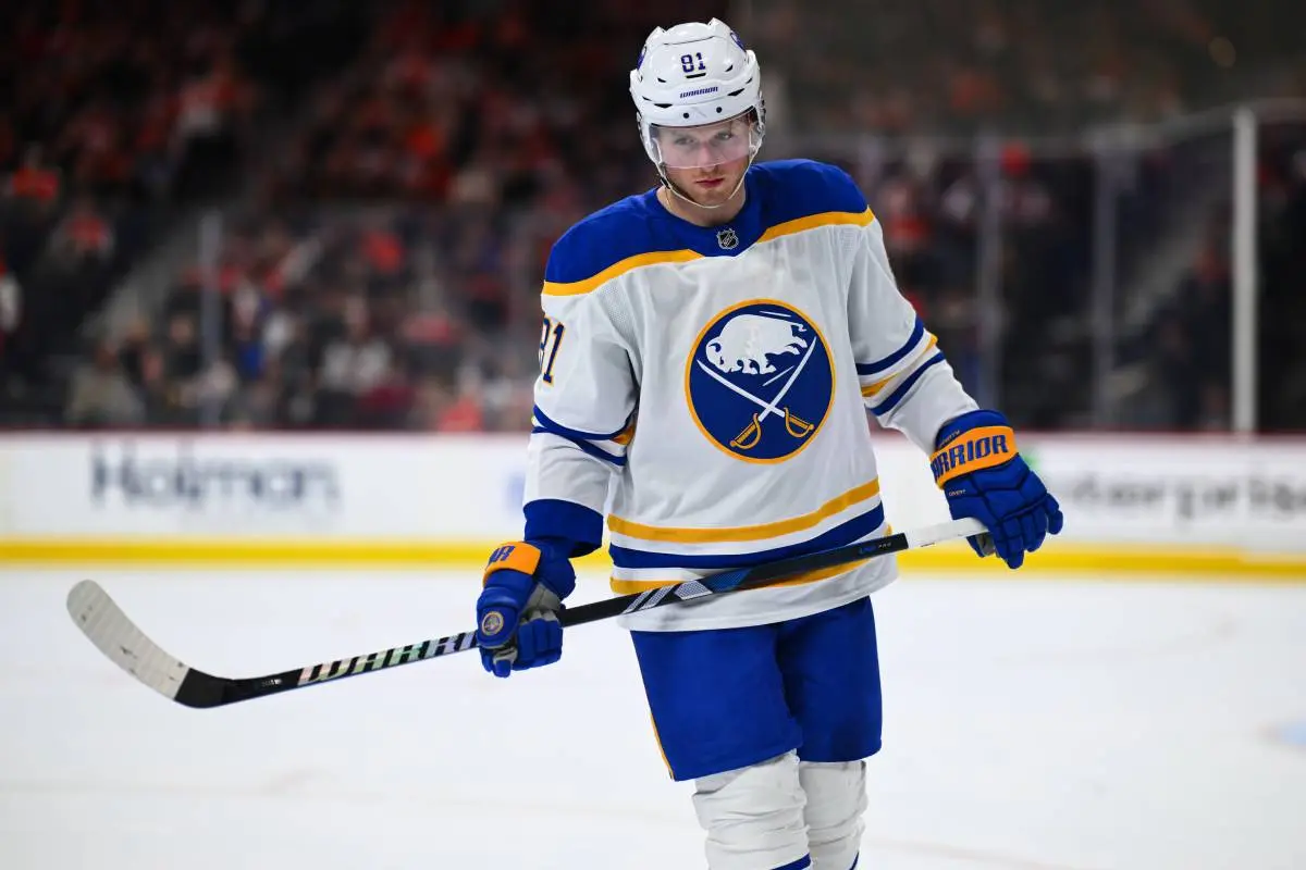 Sabres’ Sam Lafferty leaves Friday’s game vs. Canucks with lower-body injury