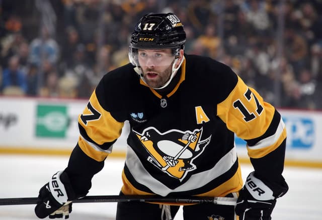 Penguins’ Bryan Rust leaves game with lower-body injury