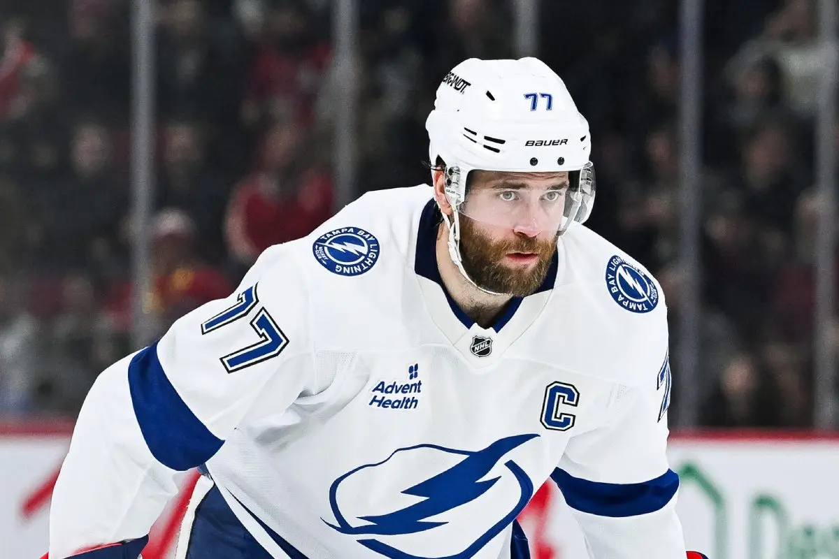 Lightning’s Victor Hedman played first round with broken foot