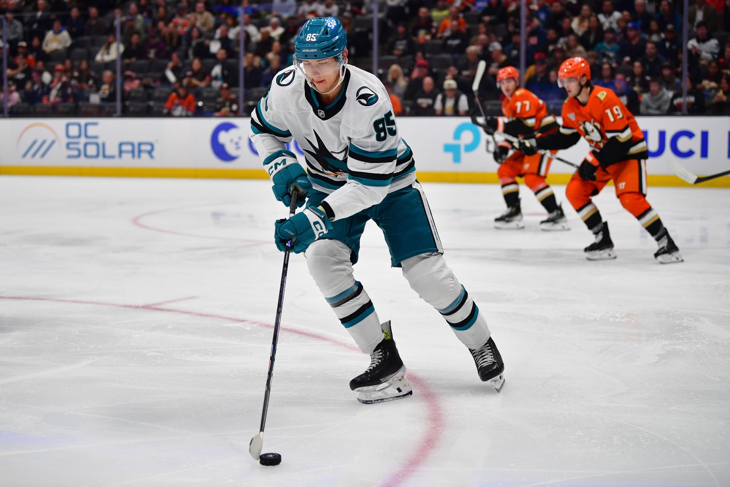 Sharks’ sign Shakir Mukhamadullin to one-year contract
