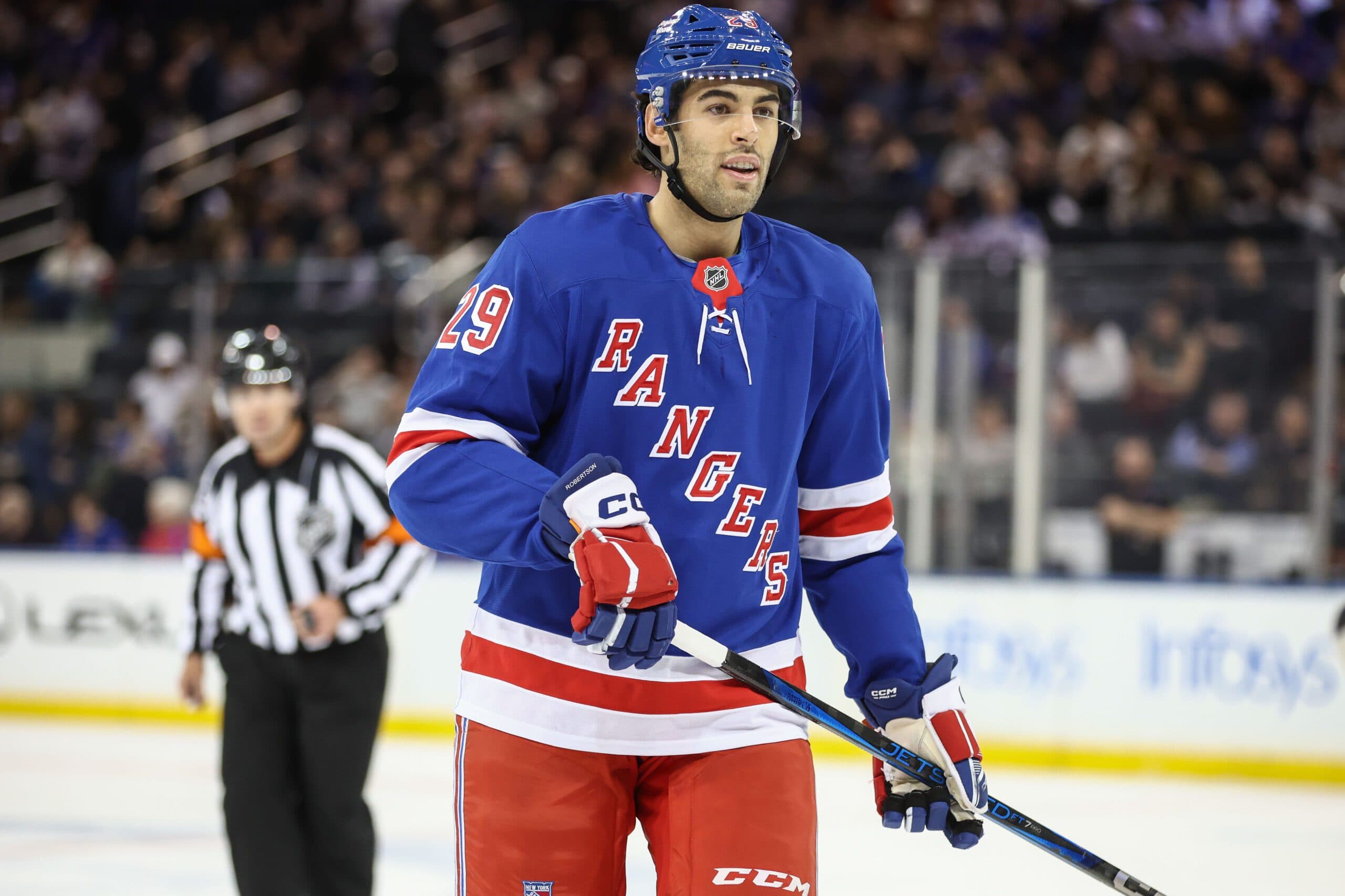 Rangers sign Matthew Robertson to two-year contract extension