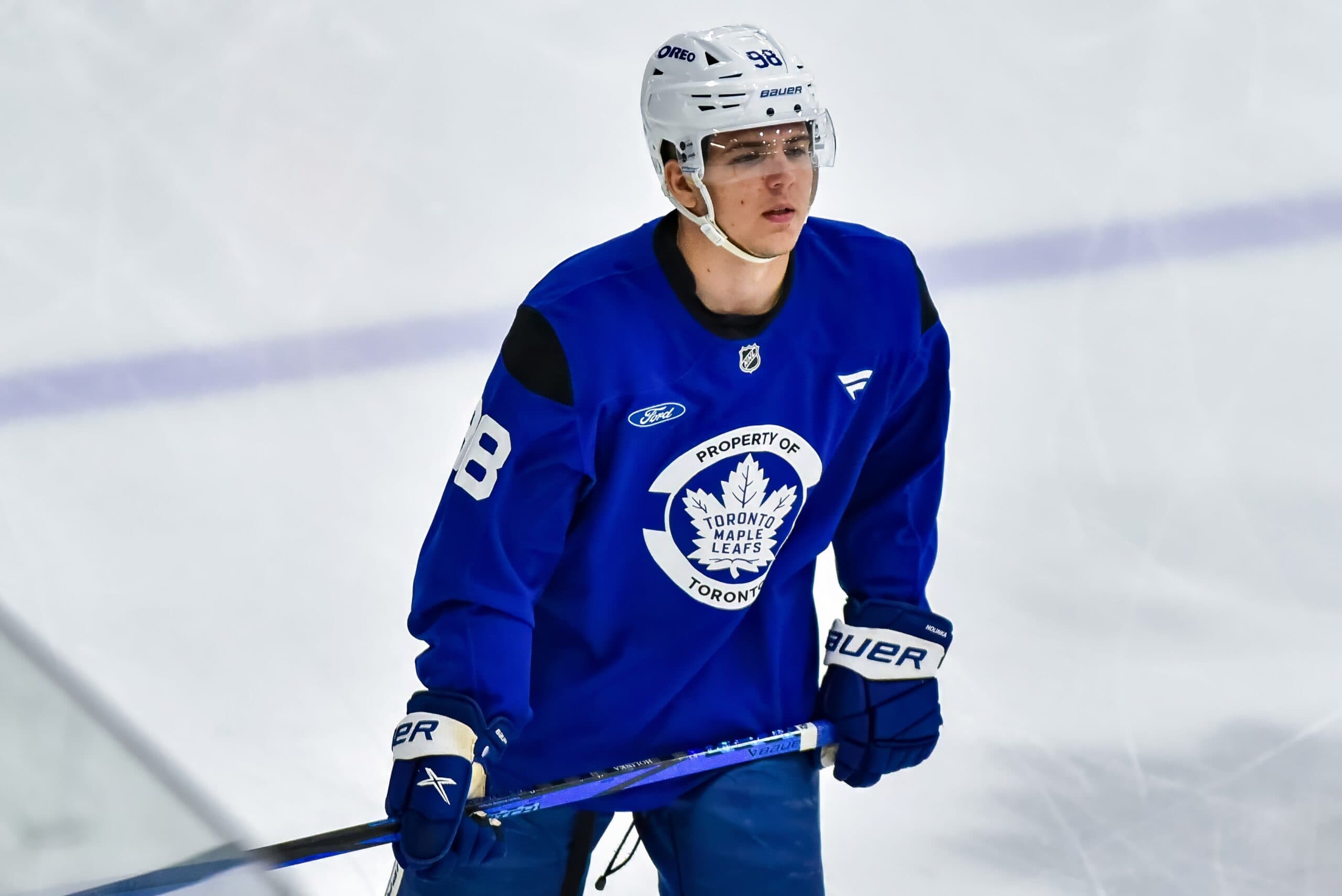 Maple Leafs sign Miroslav Holinka to entry-level contract