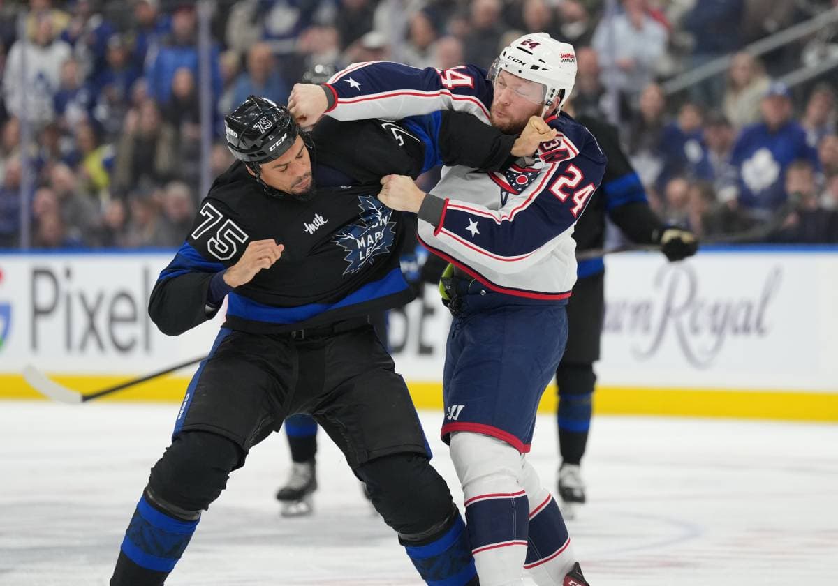 Sharks’ Ryan Reaves explains why he only fought once with Maple Leafs in 2024-25