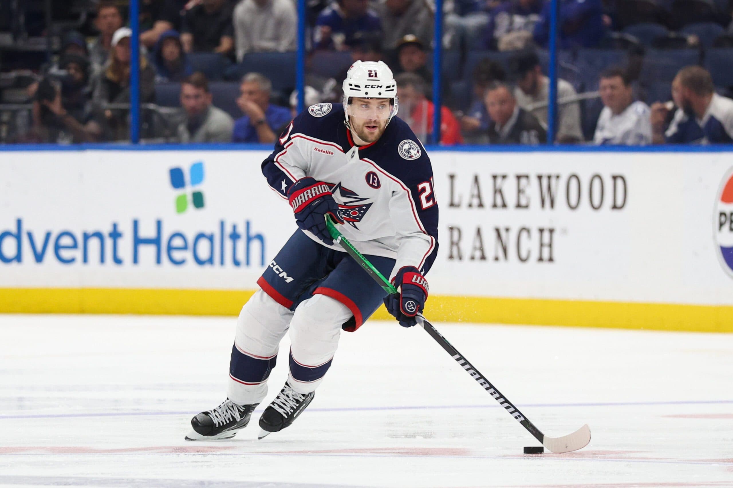 Red Wings sign James van Riemsdyk to one-year contract