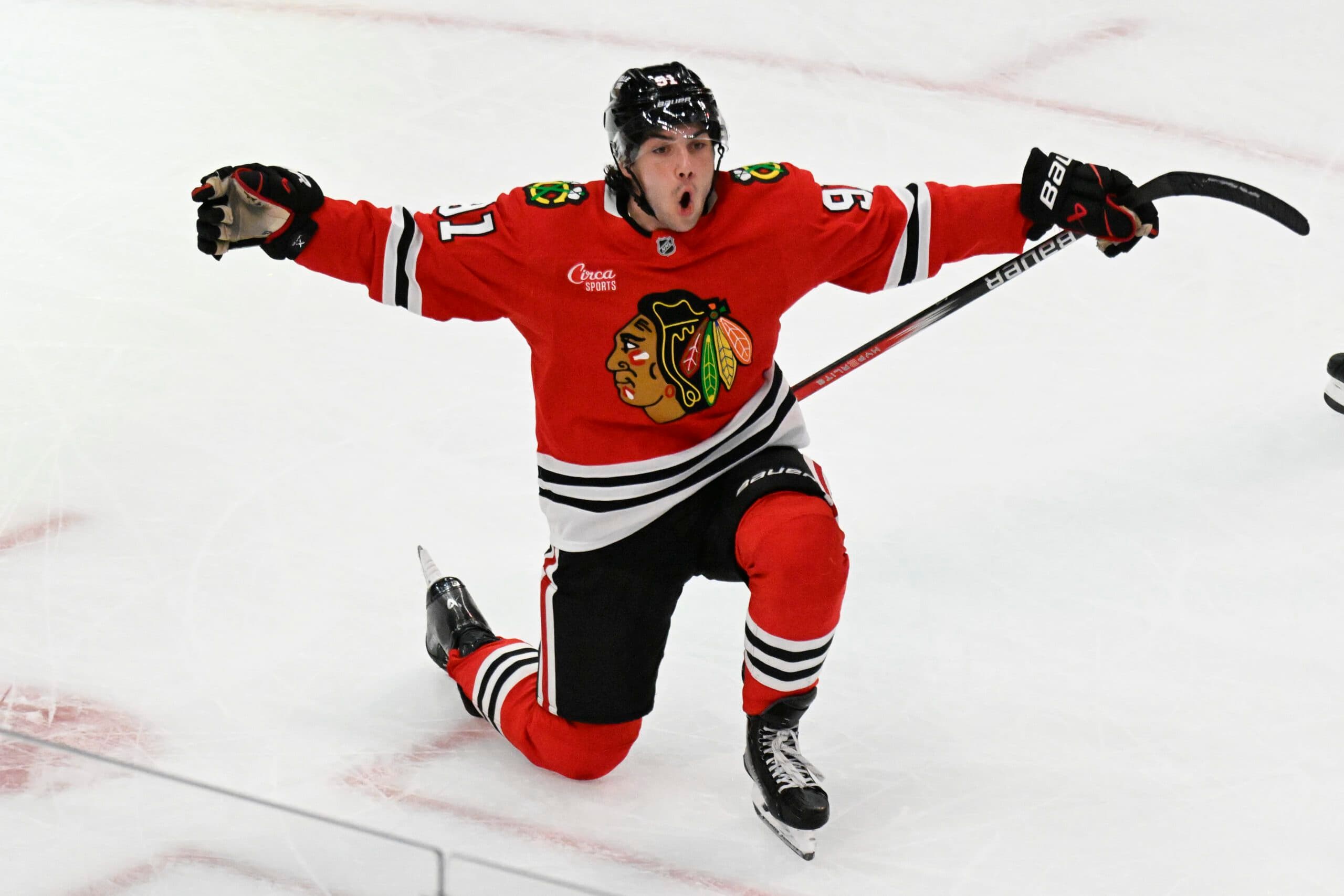 Blackhawks sign Frank Nazar to seven-year contract extension