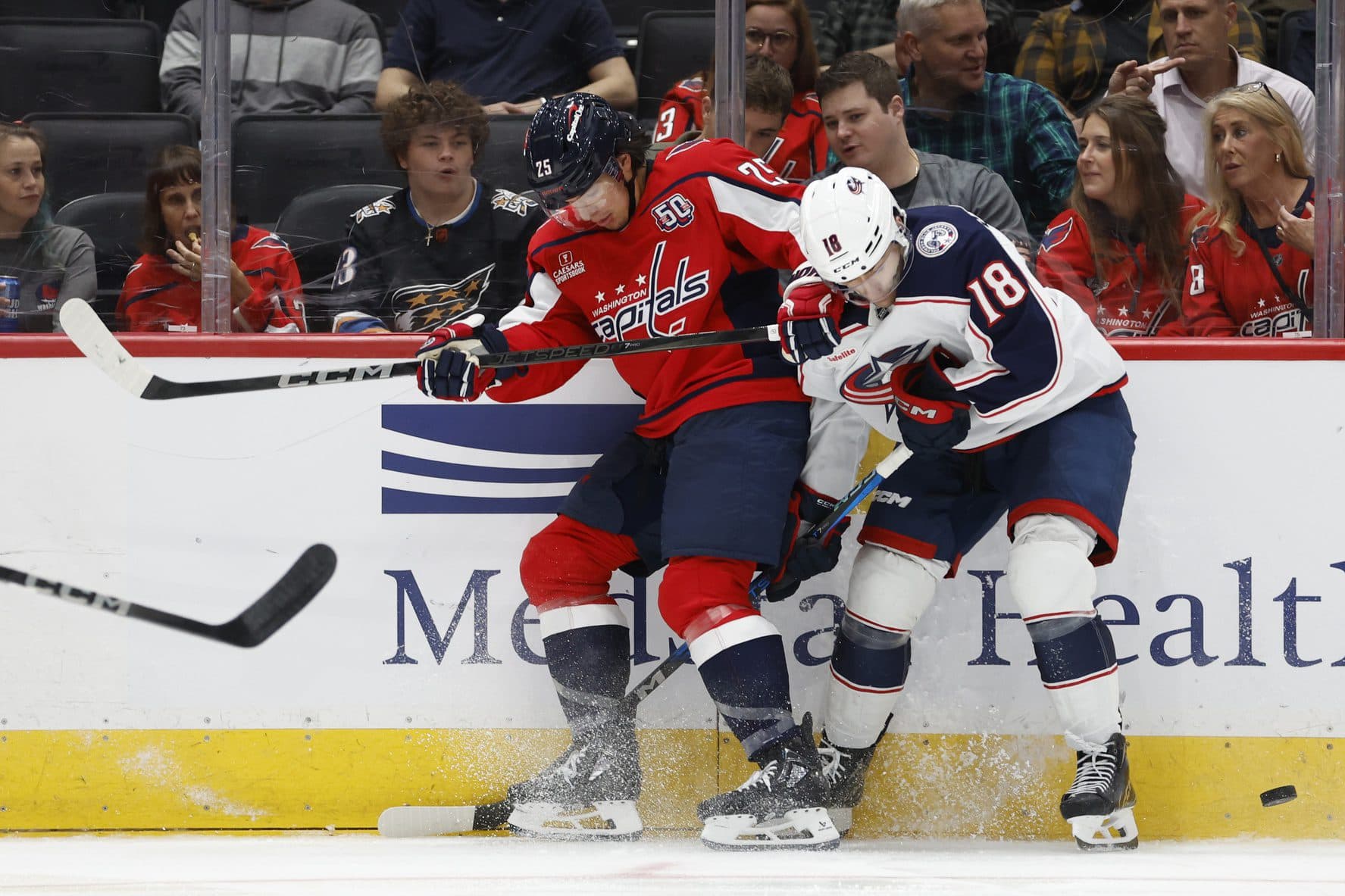 Predators sign Dylan Gambrell to professional tryout contract