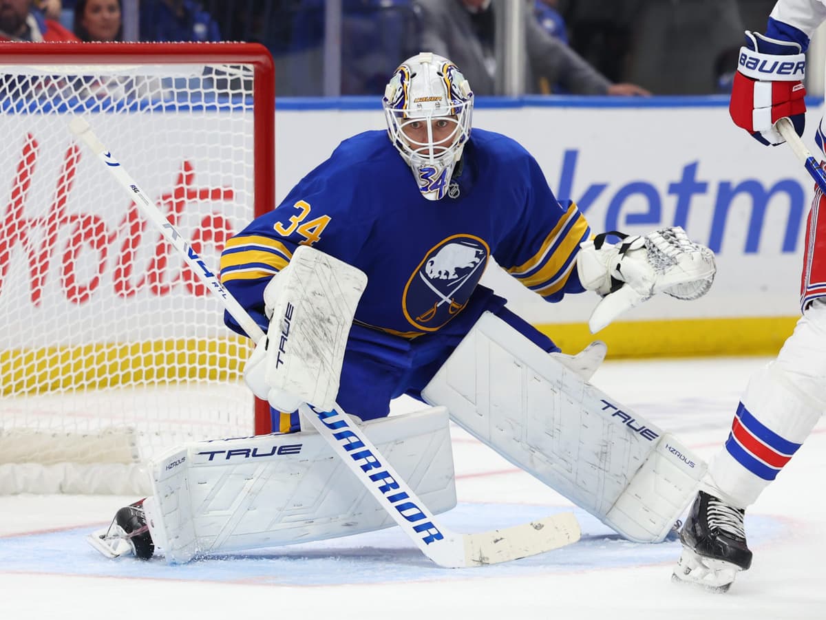 Alex Lyon and Devon Levi and Buffalo Sabres — Lyon's Shoulder Resurfaces in Sabres Preseason; Backup Depth Questions Mount