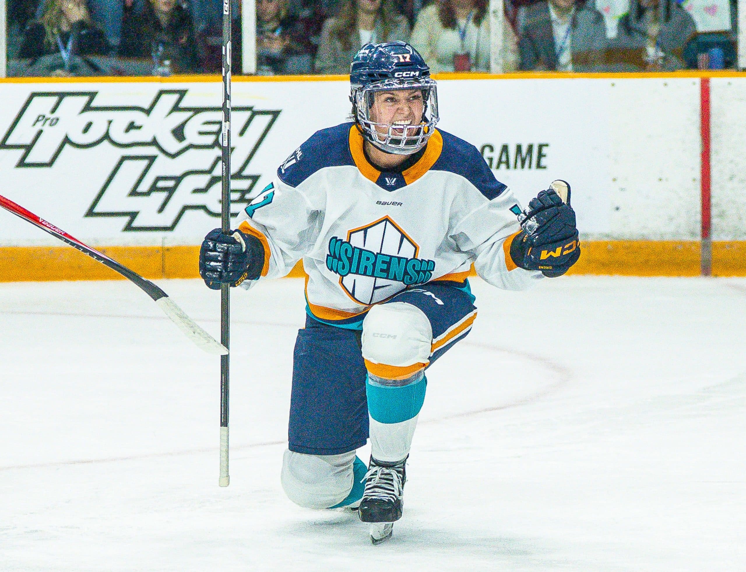 New York Sirens forward Taylor Girard