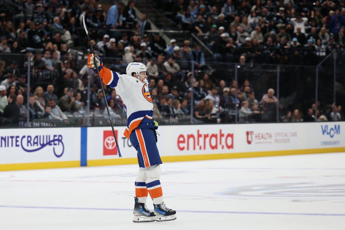 Islanders’ Matthew Schaefer becomes youngest NHLer to score OT goal