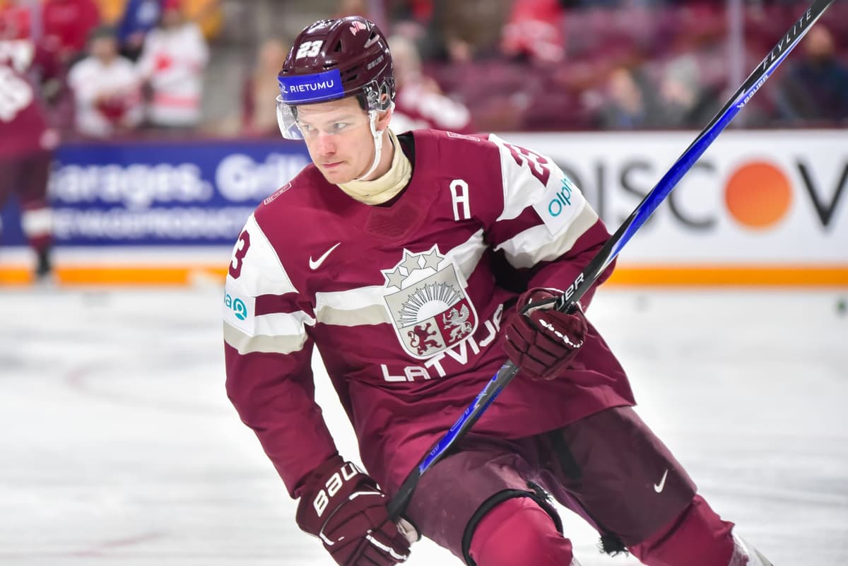 New York Rangers Select Latvian Defenseman Alberts Šmits 5th Overall