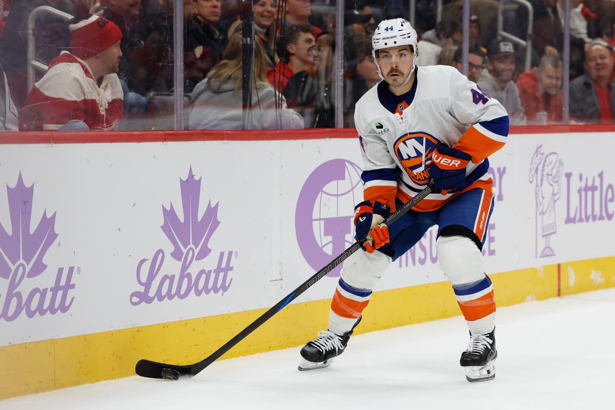 Image for Islanders injury news: Pageau to return to lineup against Golden Knights