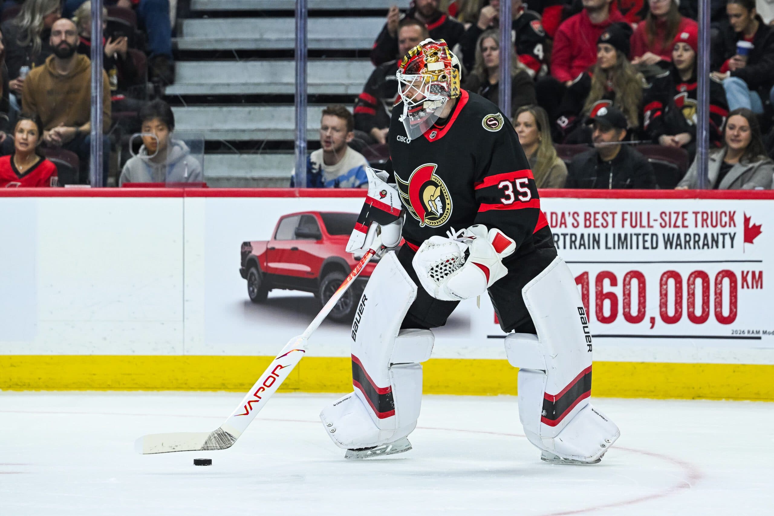 Senators’ Linus Ullmark taking leave of absence for personal reasons