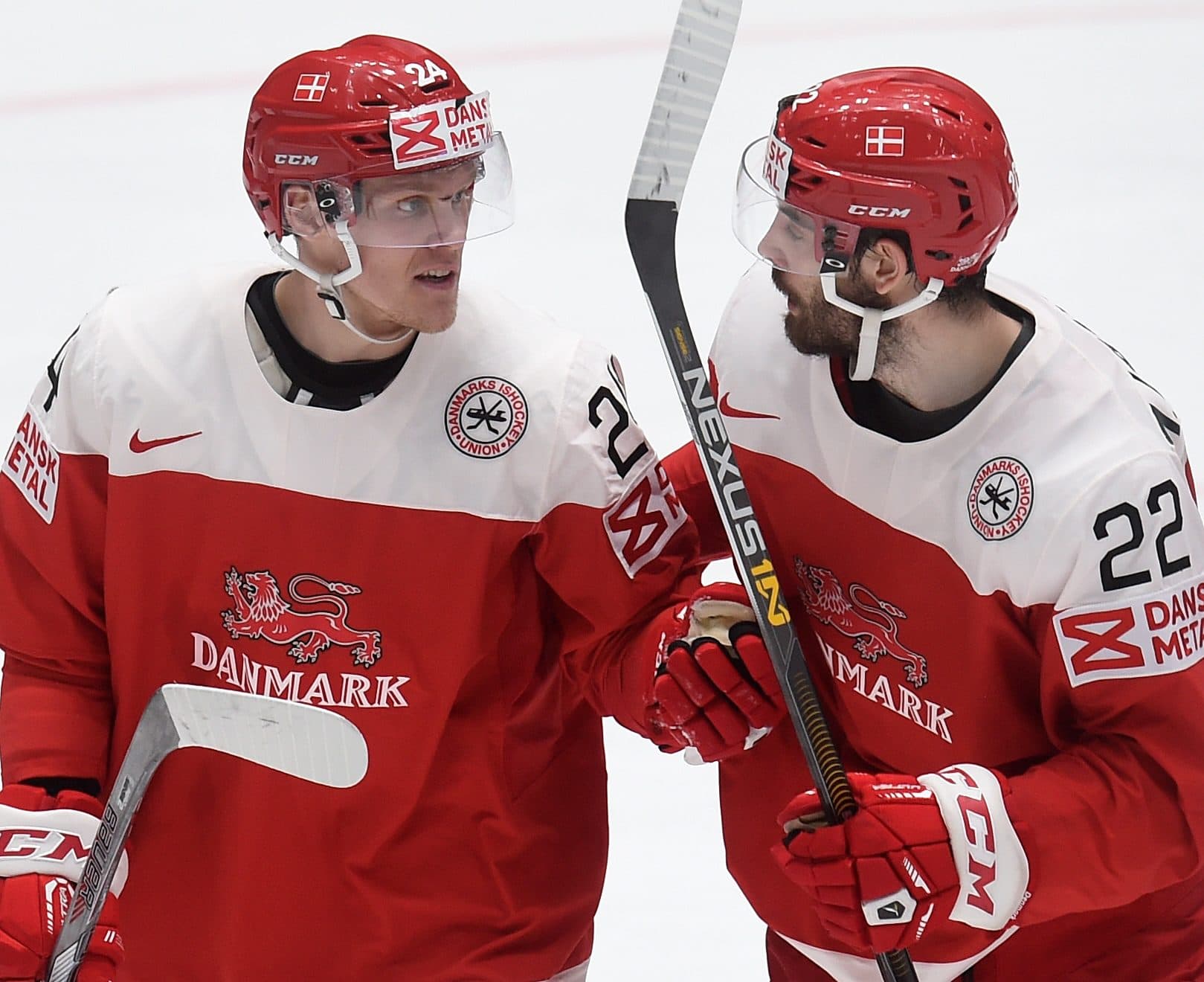 Team Denmark's Nikolaj Ehlers and Markus Lauridsen (Yuri Kuzmin/KHL)