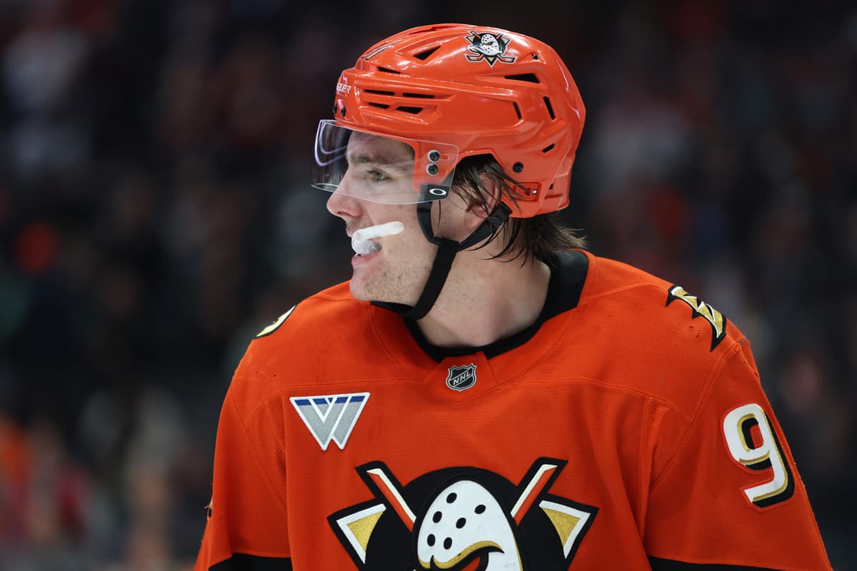 Flyers Bet $18M on Carlsson; Offer Sheet Opens Restricted Free Agent Auction