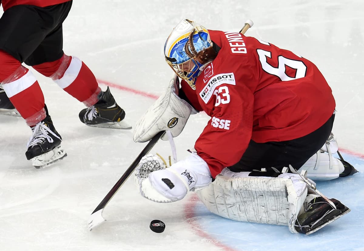 Who is Leonardo Genoni, the Swiss goaltending legend?