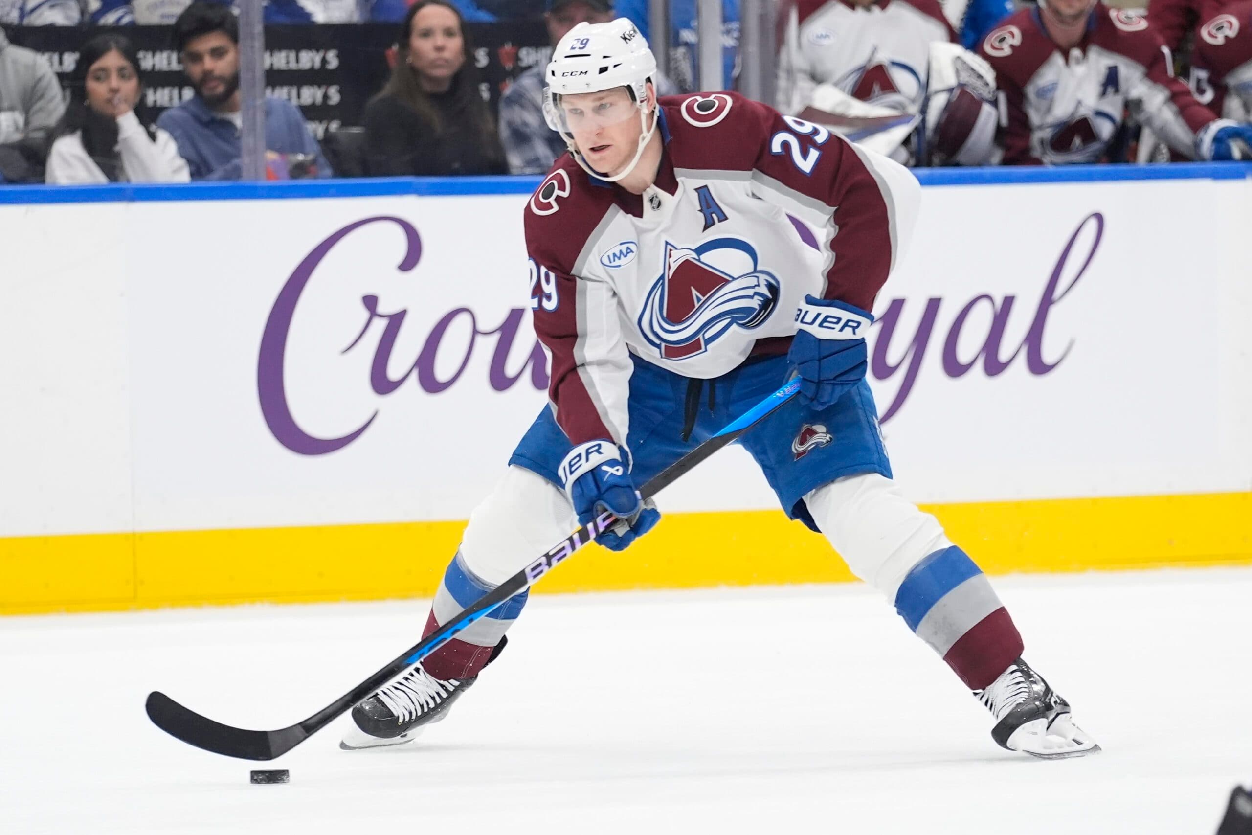 MacKinnon is only the second player in Avalanche/Nordiques history to have 700 career assists.