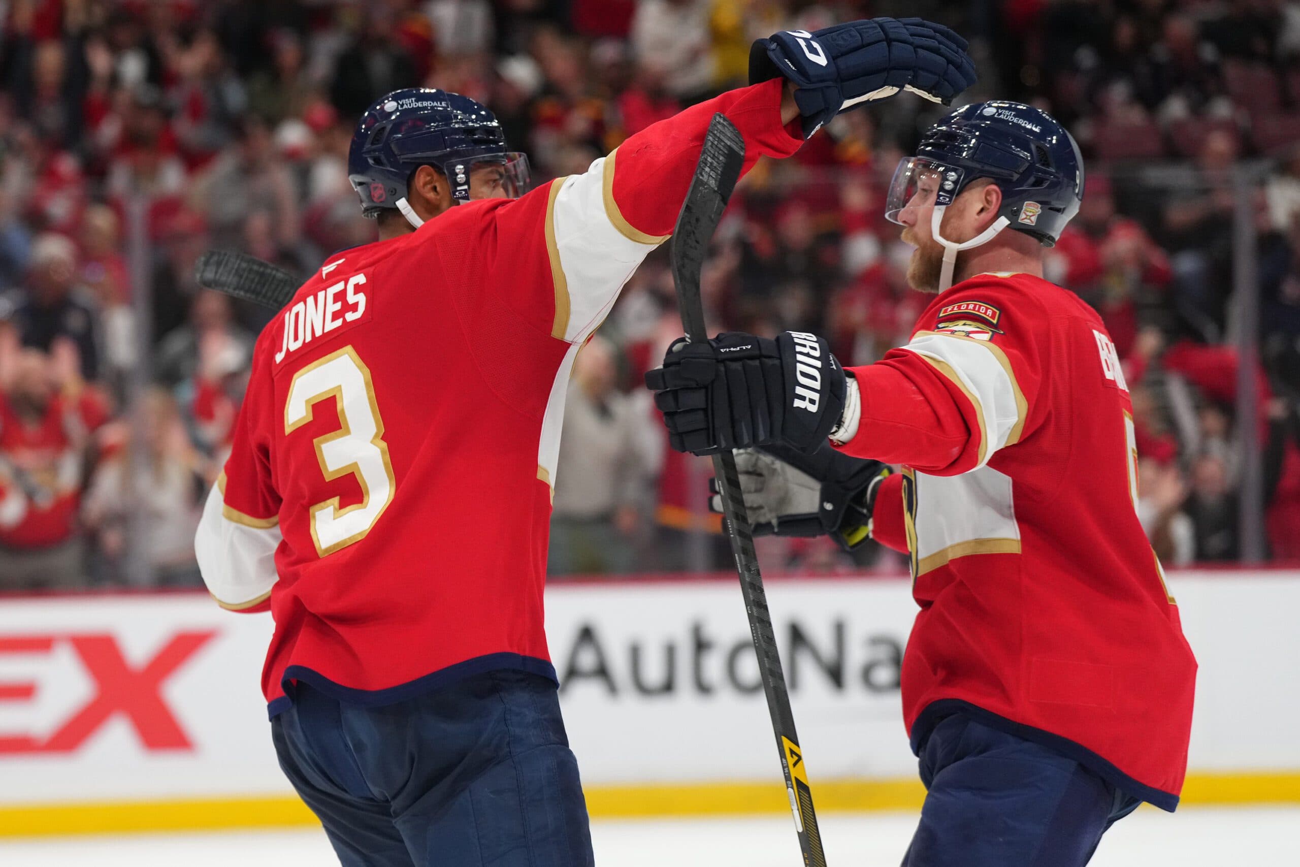 Panthers’ Seth Jones, Sam Bennett to return to lineup against Canucks