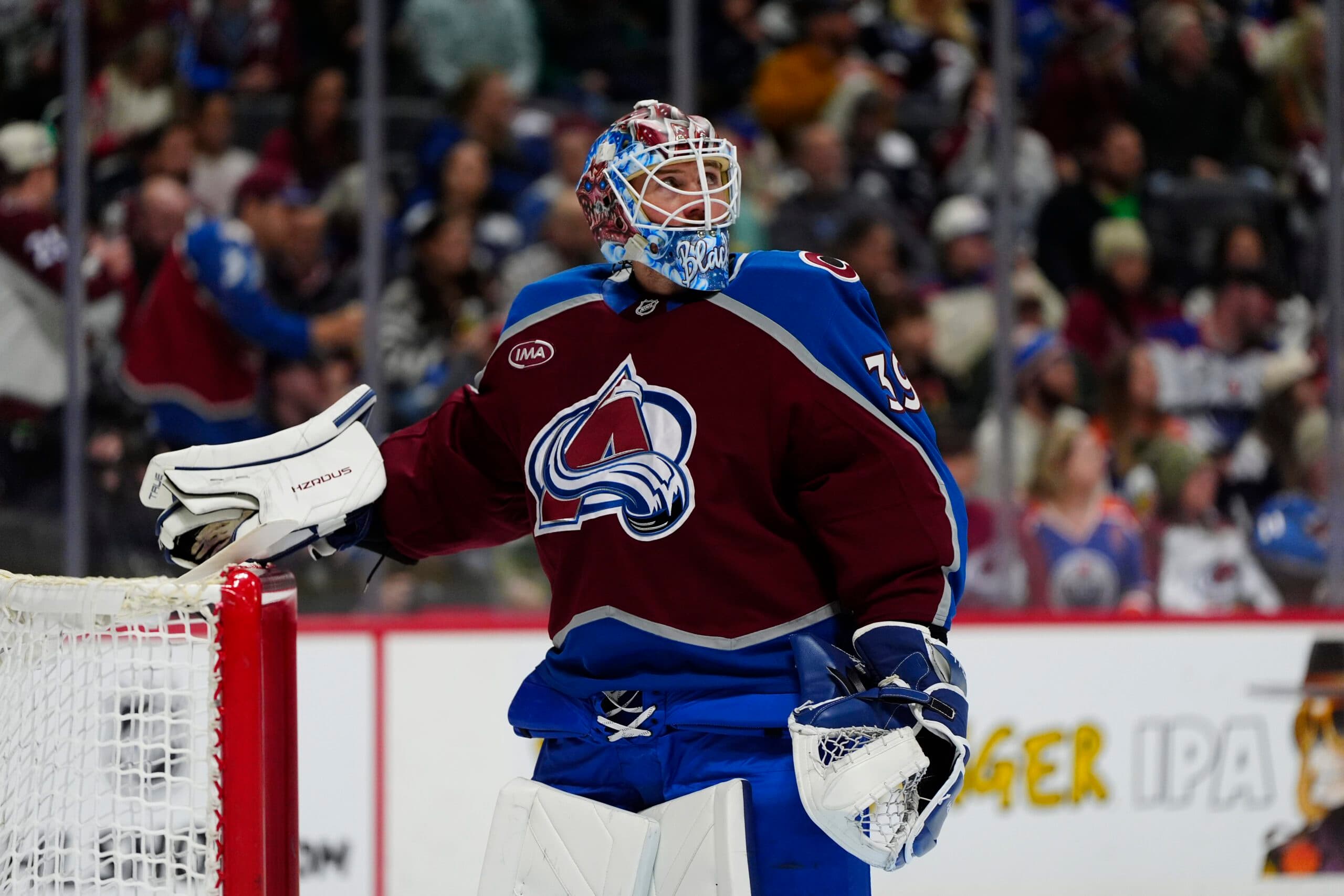 How should the Avalanche handle their crease down the stretch?