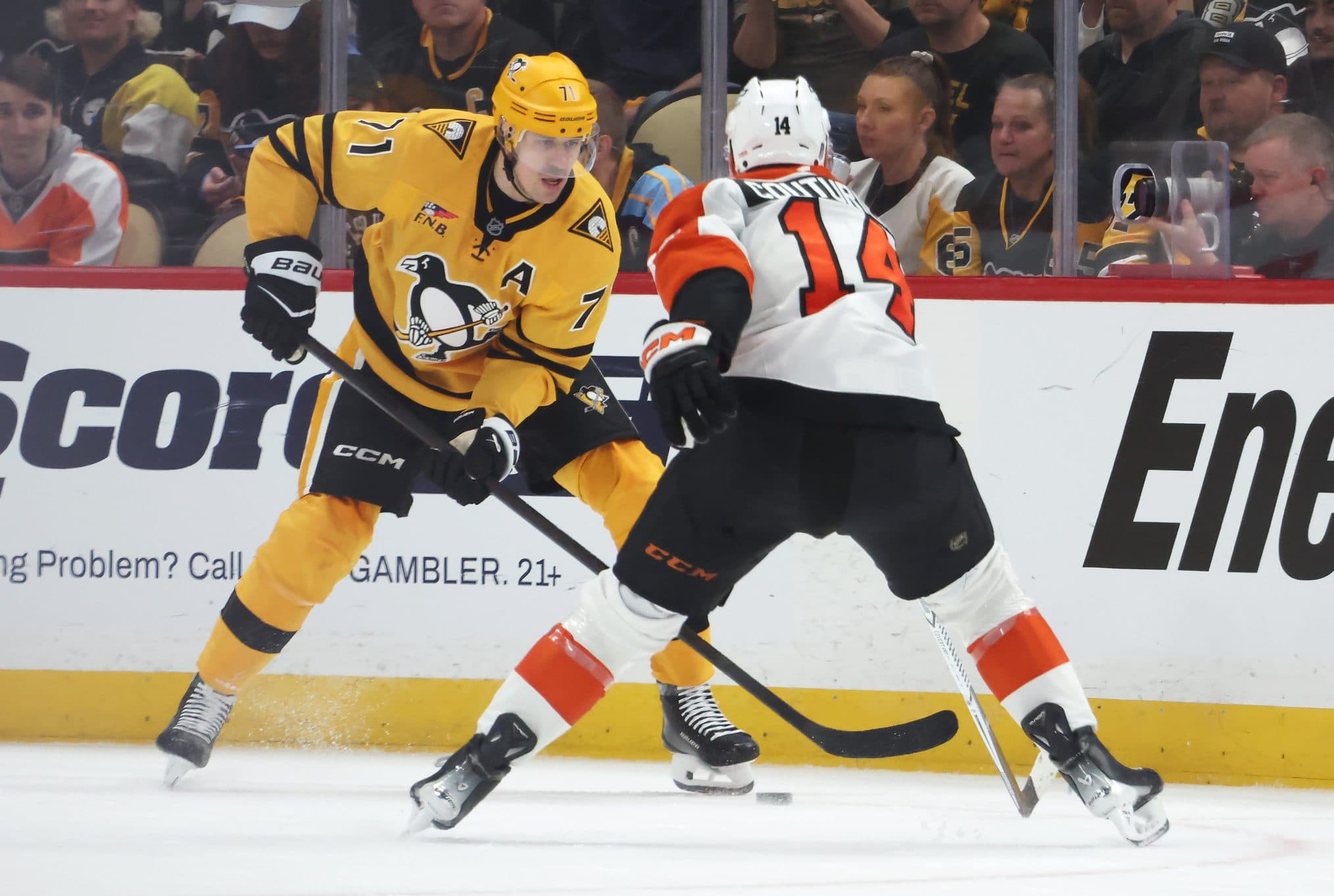 How do the Penguins adjust to the Flyers’ stifling defense? 