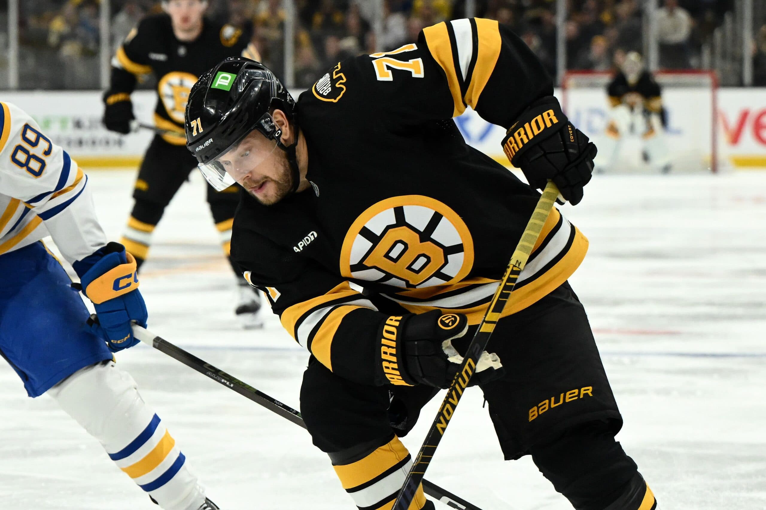 Bruins’ Arvidsson missed games against Sabres with broken rib, punctured lung