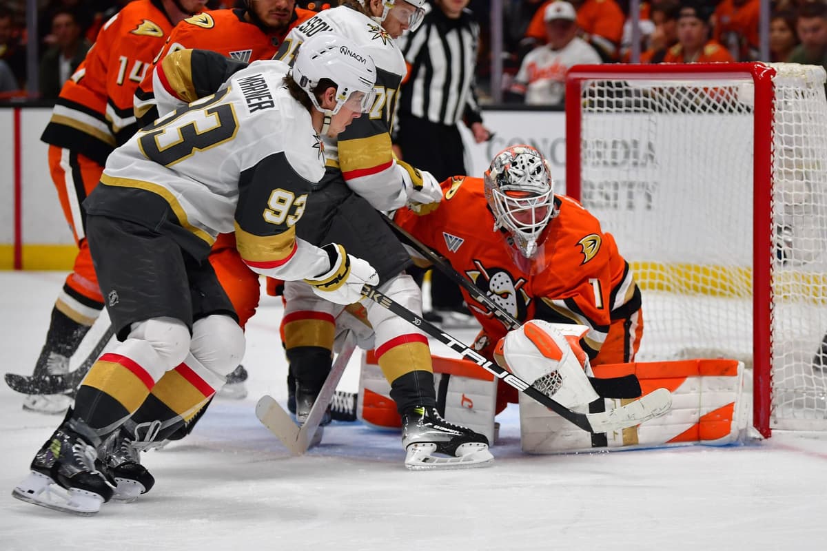Canadiens Rout Buffalo 5-1 to Even Series; Golden Knights Also Roll in Game 2