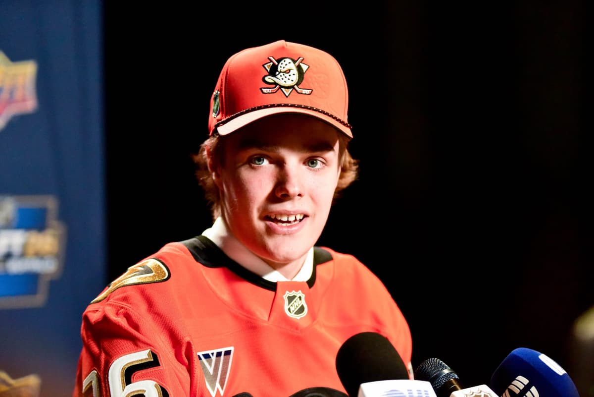 Ducks Lock Klepov Before College, Reshaping Prospect Timeline