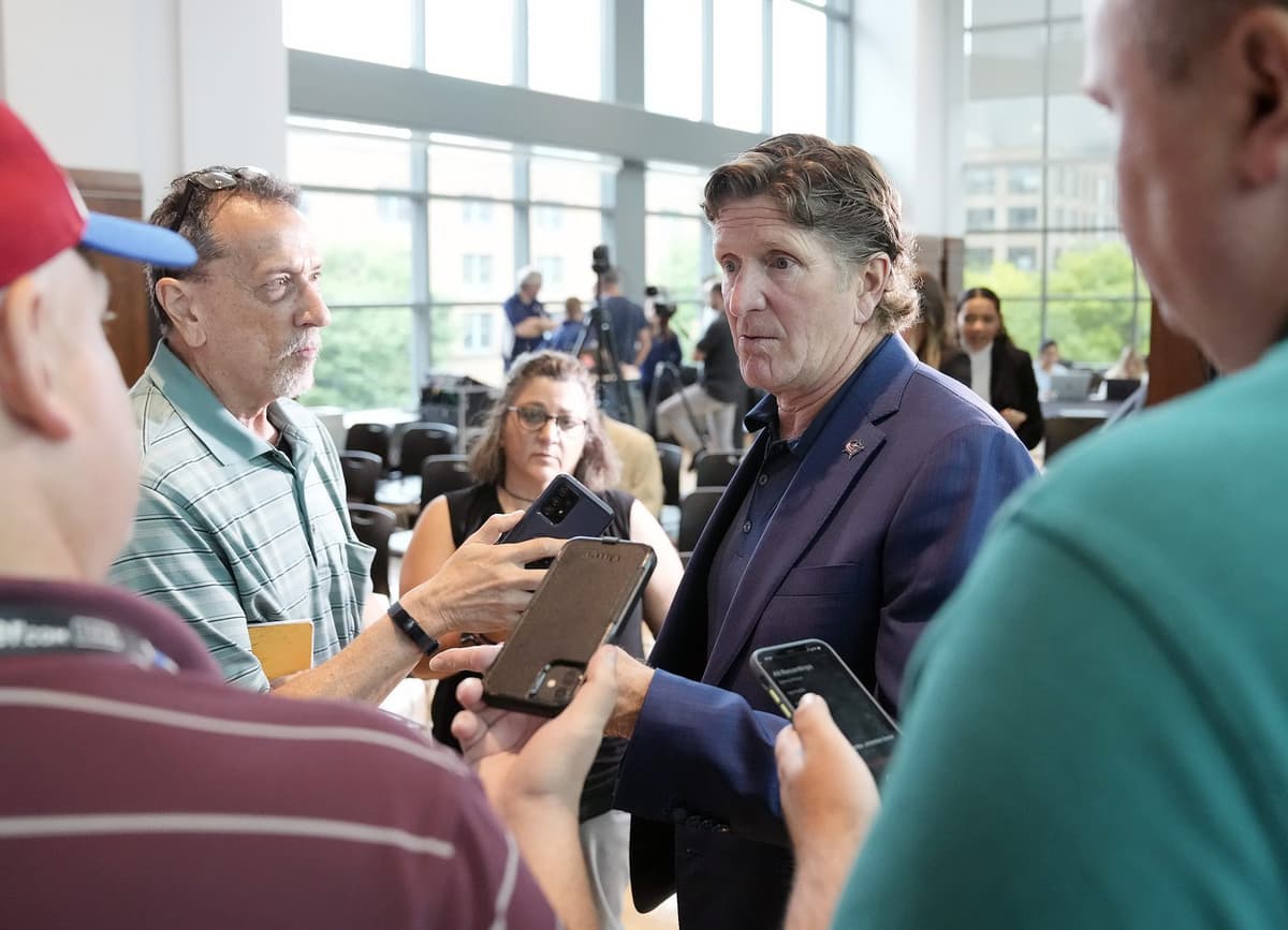 Babcock Hiring Frozen: NHLPA Investigation Hold Creates Edmonton Coaching Limbo