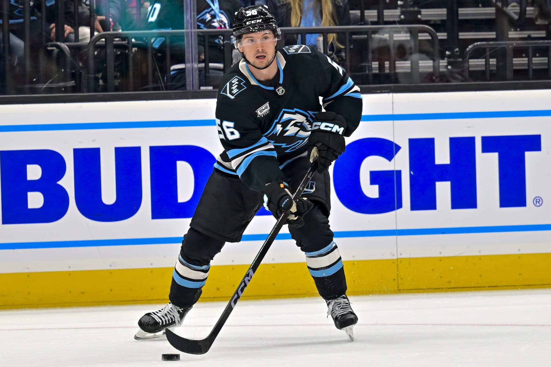 Mammoth sign Kailer Yamamoto to two-year contract extension