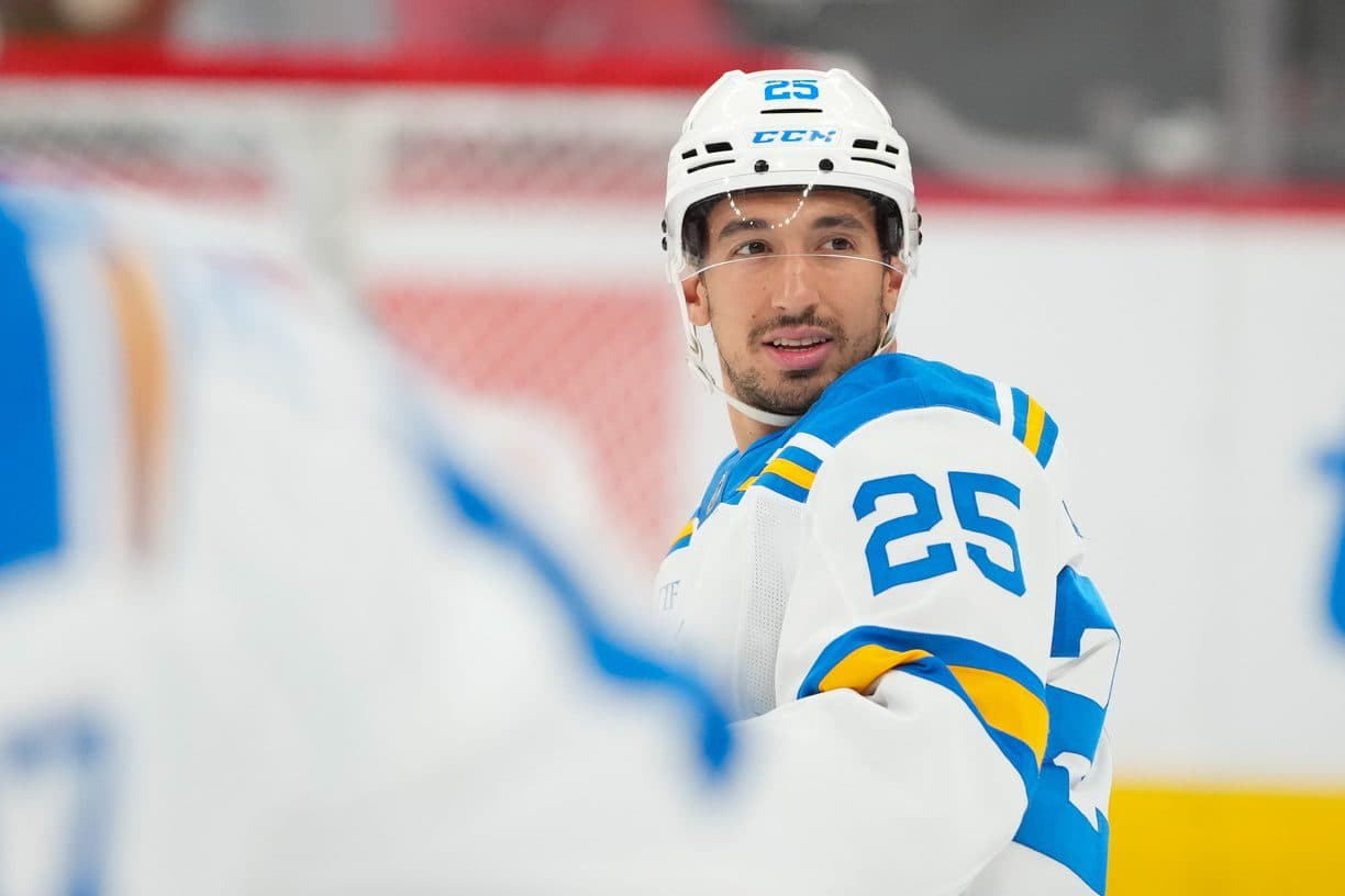 Capitals acquire Kyrou from Capitals for McMichael, Gastrin, pick