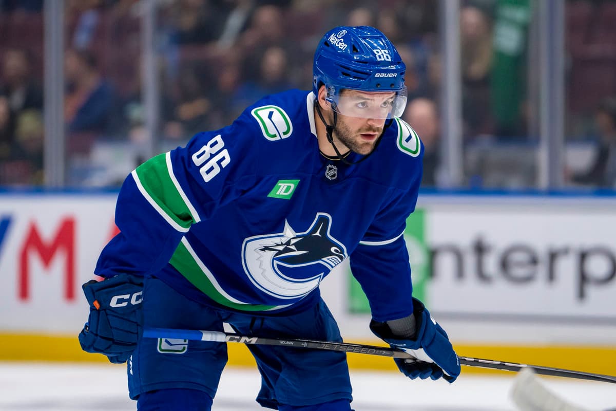 Wolanin's Veteran Depth Addition Marginalizes Colorado's Blueline Volatility