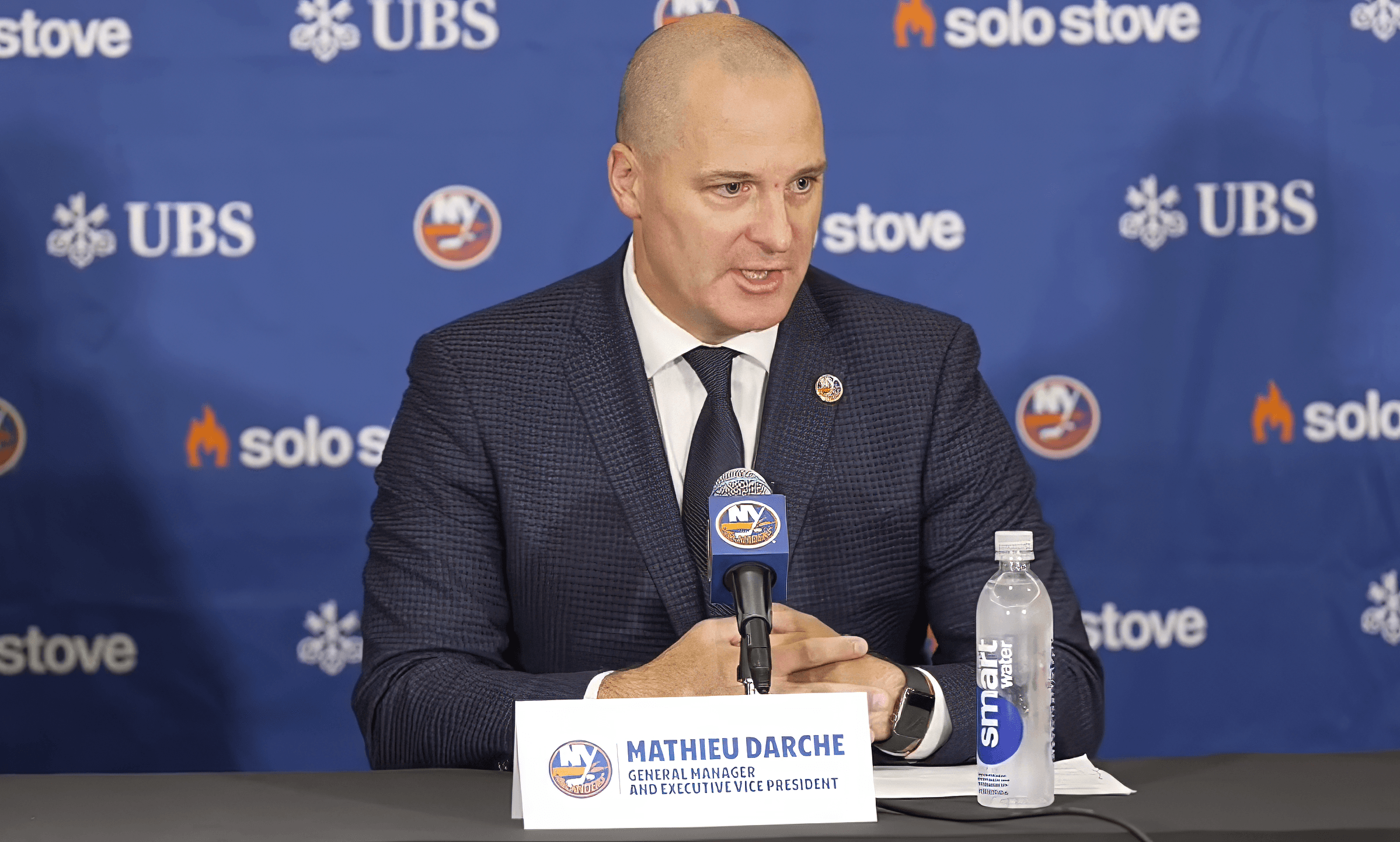 Islanders GM Mathieu Darche: ‘Someone would have to really knock my socks off’ to trade No. 1 pick