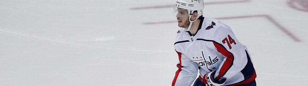 Capitals’ Carlson wants to stay in Washington 