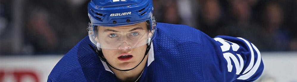 Nylander signs six-year extension to remain in Toronto