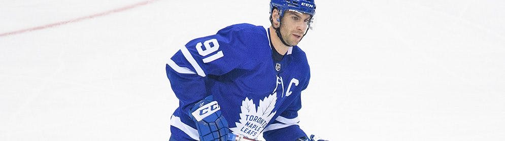 Tavares Out Two Weeks with a Broken Finger